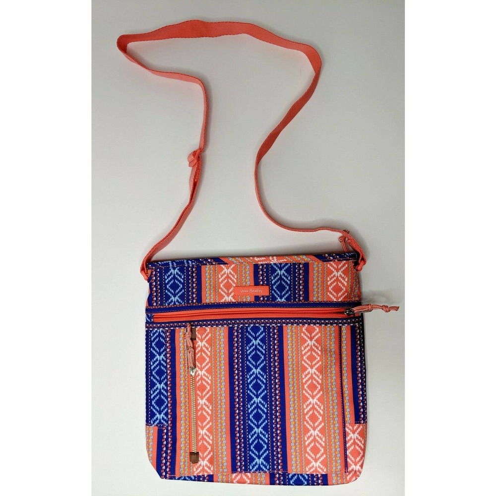 NWOT Vera Bradley Lighten Up Crossbody Pattern